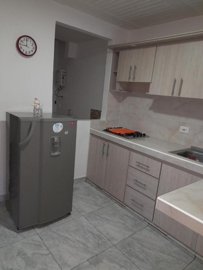 Apartamento Familiar Maral 2 サレント エクステリア 写真