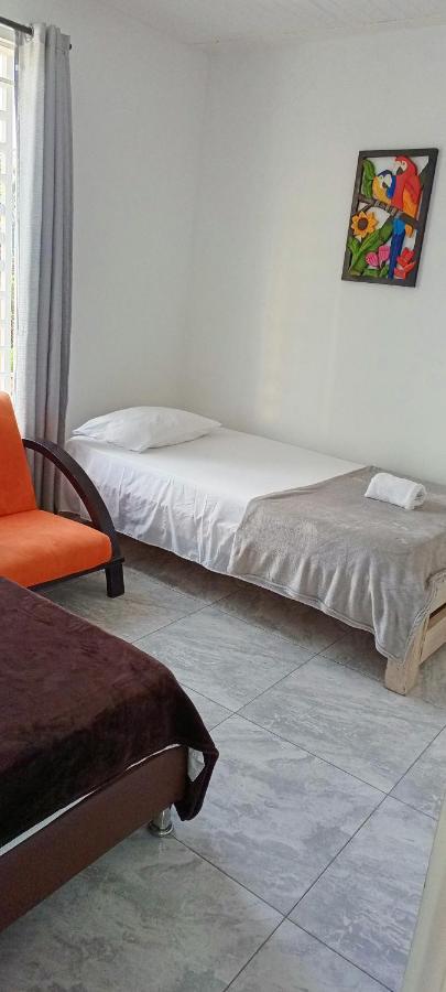 Apartamento Familiar Maral 2 サレント エクステリア 写真