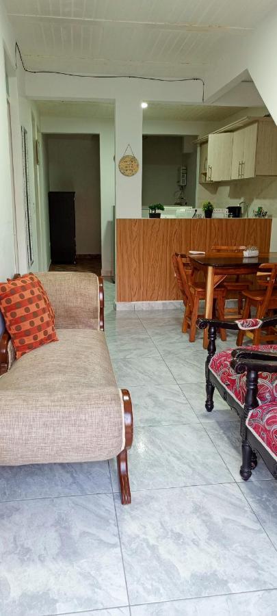 Apartamento Familiar Maral 2 サレント エクステリア 写真